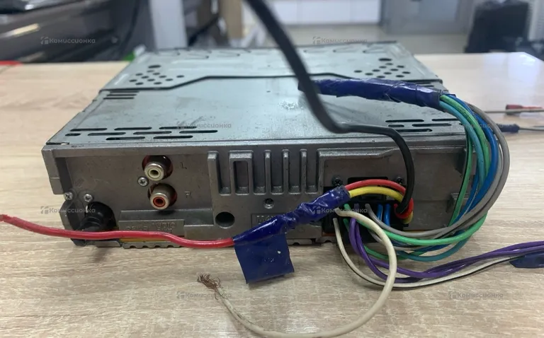 Автомагнитола Sony CDX-GT200F
