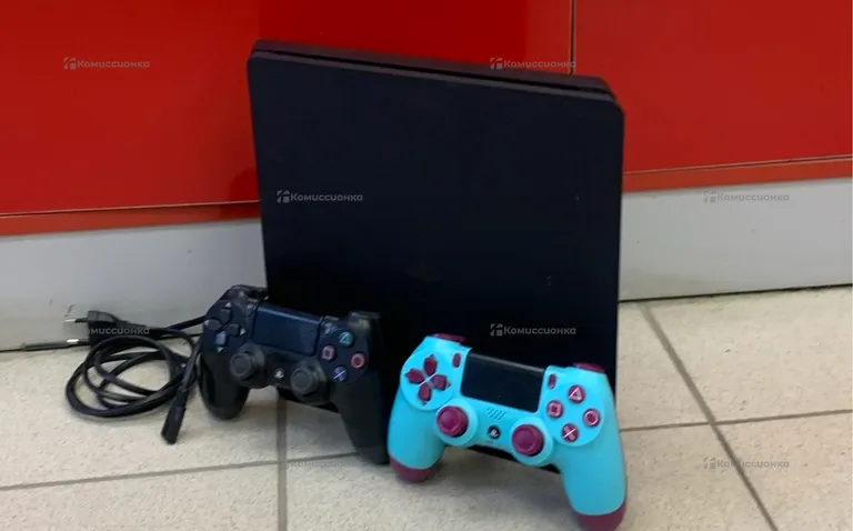 Приставка Sony PlayStation 4 Slim 500Gb