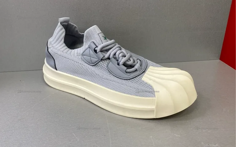 Кроссовки LaCoste 44р