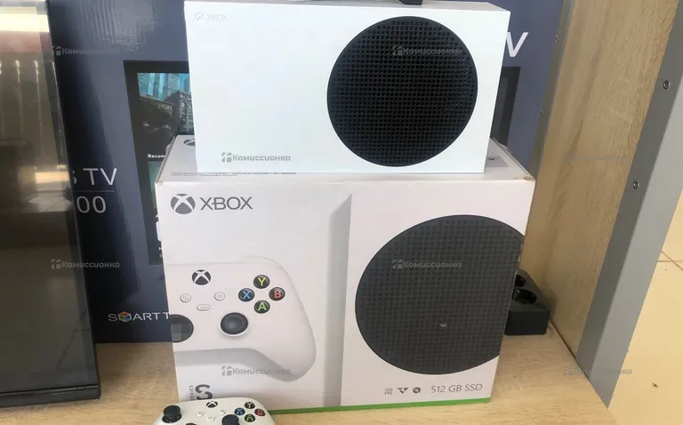 Приставка Xbox Series S 512 ГБ