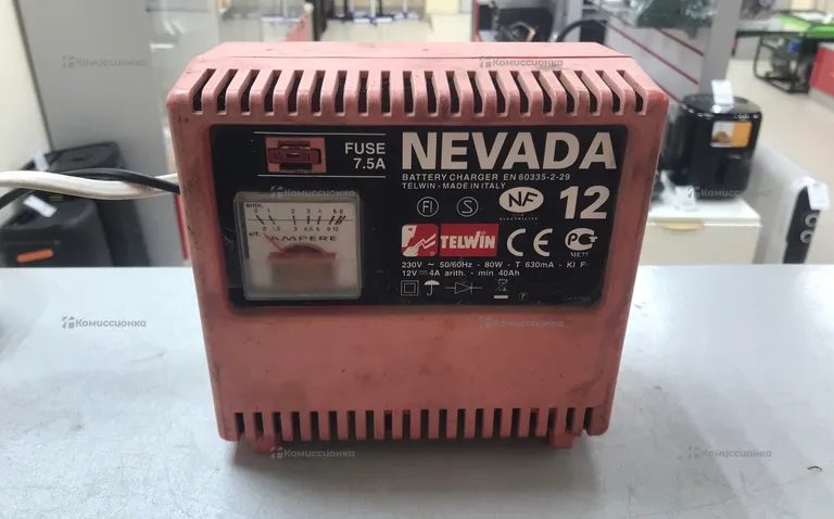 Зарядное устройство Nevada