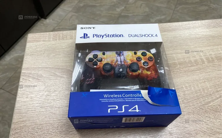 PS4. джойстик DualShock 4