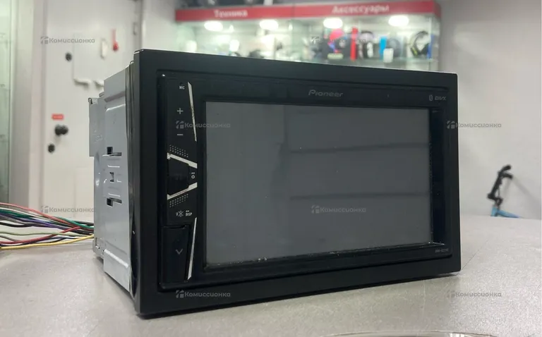 Автомагнитола  pioneer DMH-g221BT