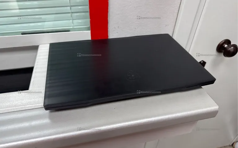 Ноутбук  MSI Katana 17