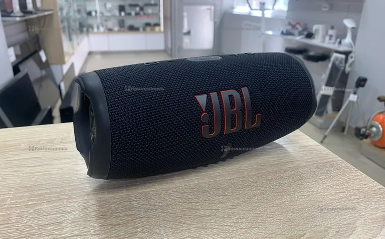 Колонка  JBL CHARGE 5