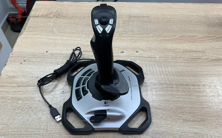 Геймпад Logitech Extreme 3d pro