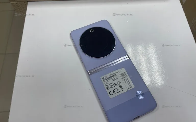 Tecno PHANTOM V Flip 5G 8/256Gb