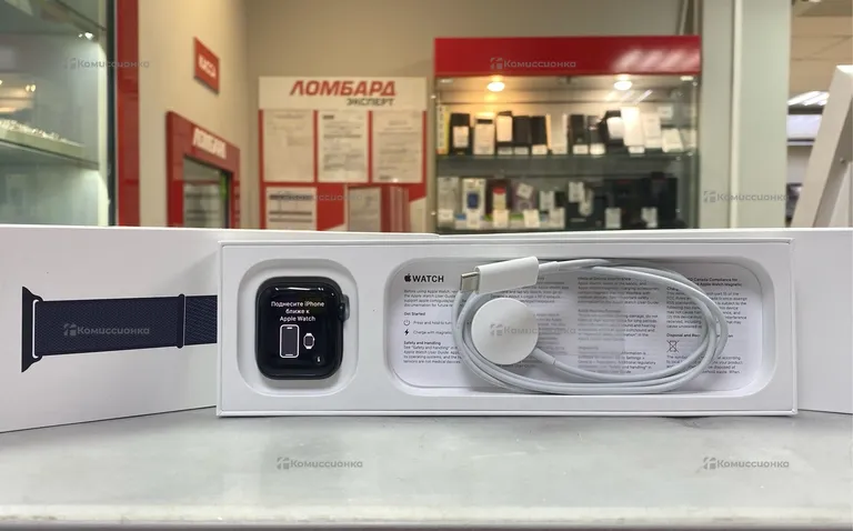 Часы  Apple Watch SE Gen 2 MXEA3LL/A