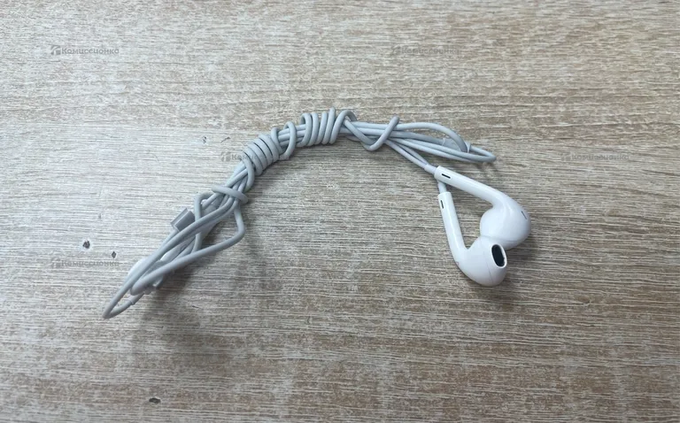 Наушники  Apple ear pods