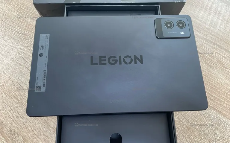 Планшет Lenovo Legion Tab Y700 TB321FU 12/256Gb