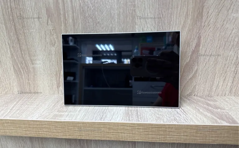 Настенная панель  iridi Touch panel 8