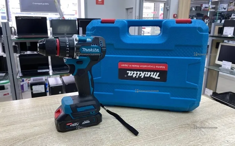 Шуруповерт makita бесщеточный