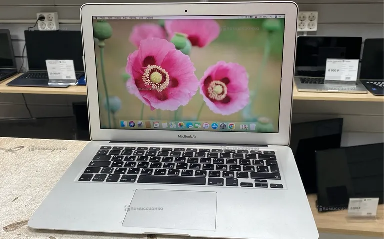 Ноутбук  MacBook Air 13 (2011)