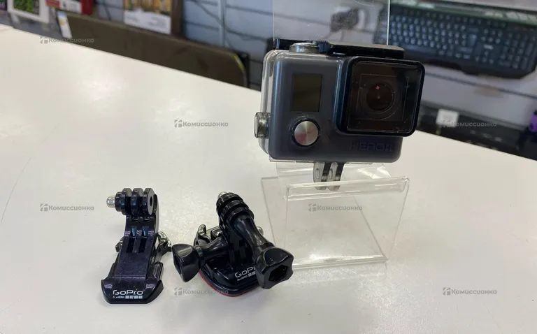 GoPro Hero + LCD