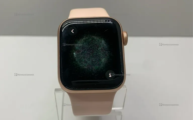 Часы  Apple Watch SE 40mm