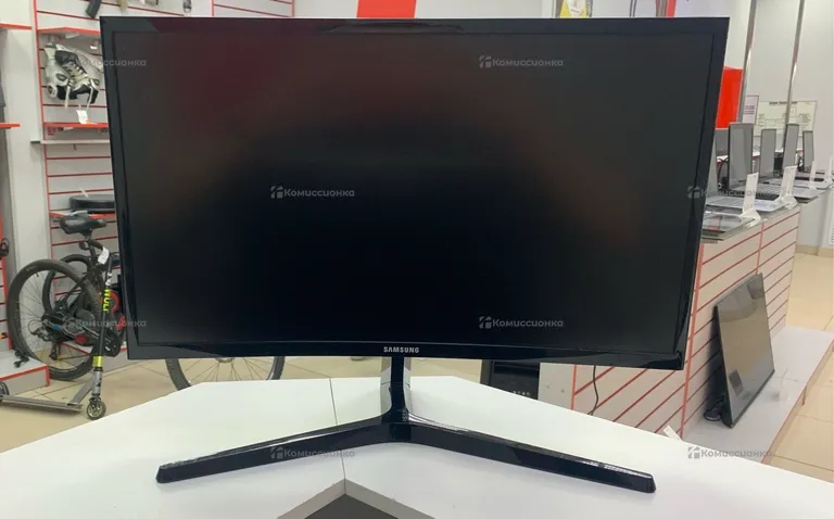 Монитор Samsung C24RQ50FQ