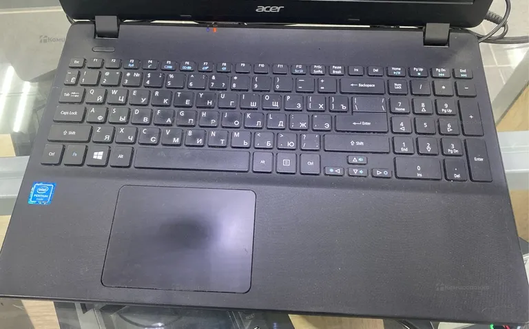 Ноутбук Acer Pentium/4RAM/500HDD