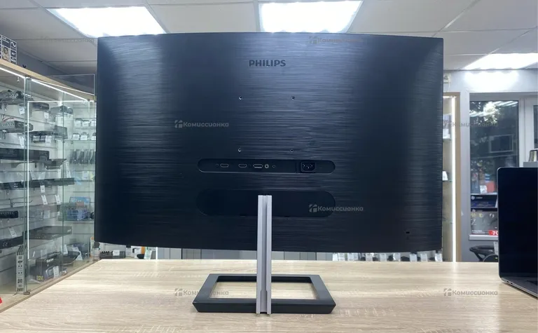 Монитор Philips 321e1