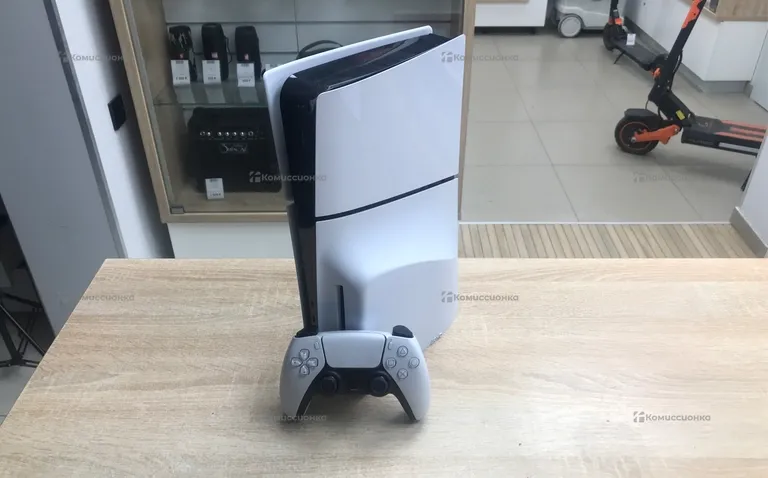 Приставка PS5 Slim 1TB PS5 Slim 1TB