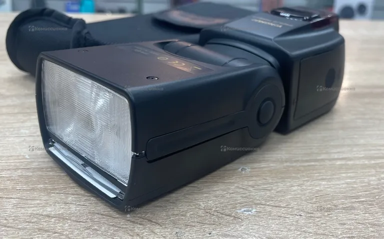Вспышка YONGNUO YN565EXIII