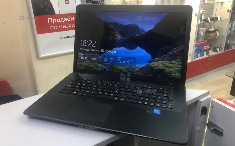 Ноутбук Asus x751L