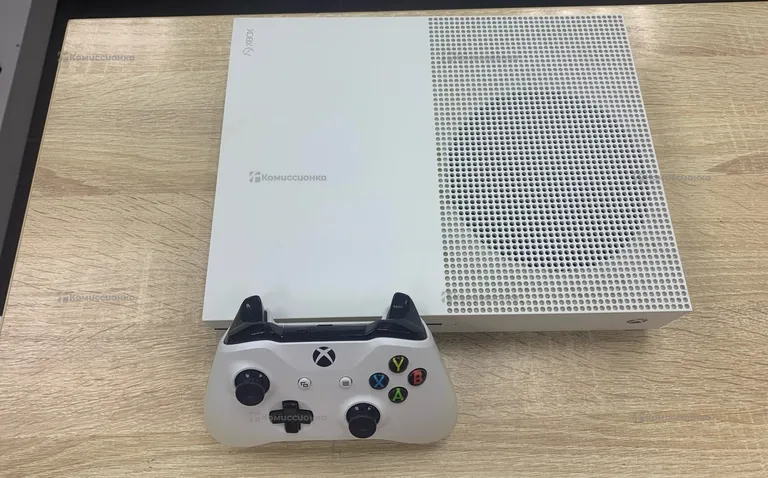 Приставка Xbox One S 1T