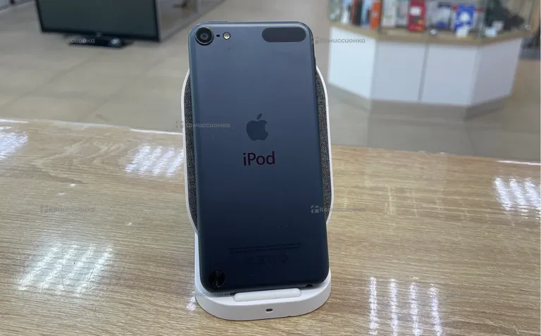 MP3 плеер  IPod Touch 5