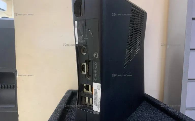 Приставка Xbox 360 300GB (прошитый)