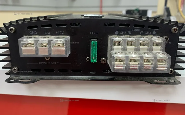 Усилитель  AMP MASS 4.60