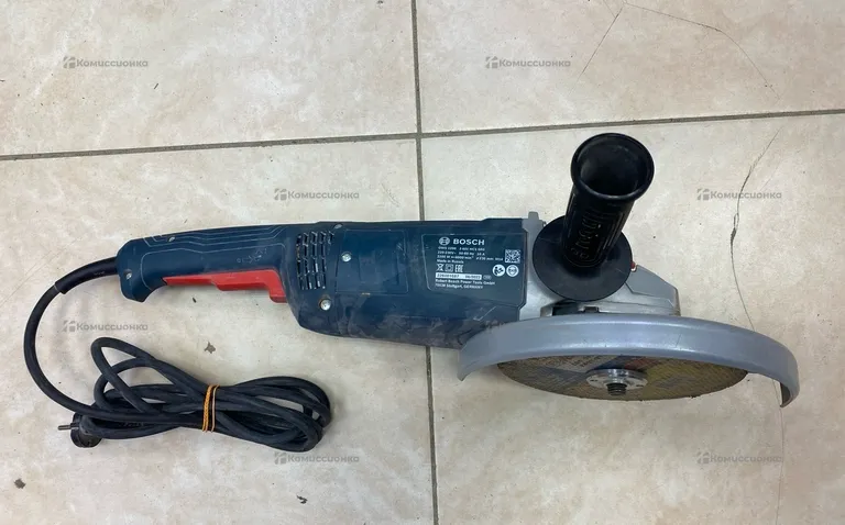 Углошлифовальная машина Bosch GWS 2200