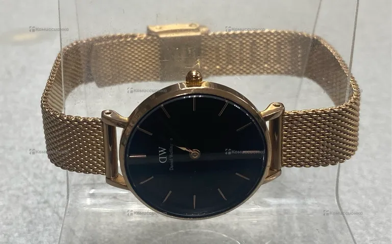Часы  Daniel Wellington Classic B28RB19