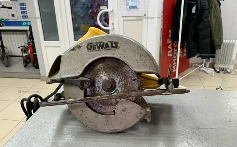 Дисковая пила dewalt DW366