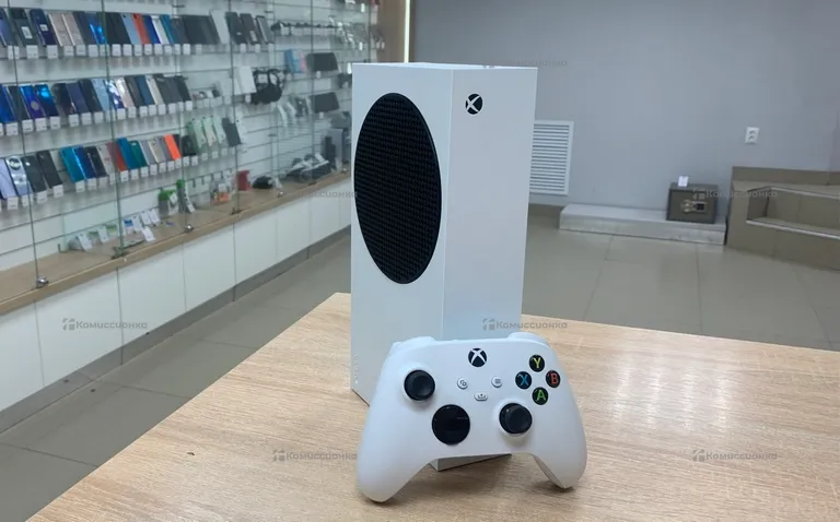Приставка Xbox Series S 512 ГБ