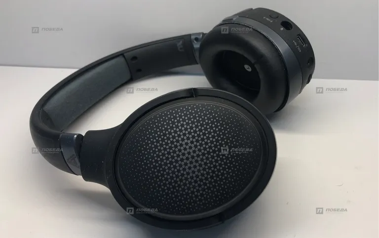 Игровые Наушники Audeze Mobius Carbon