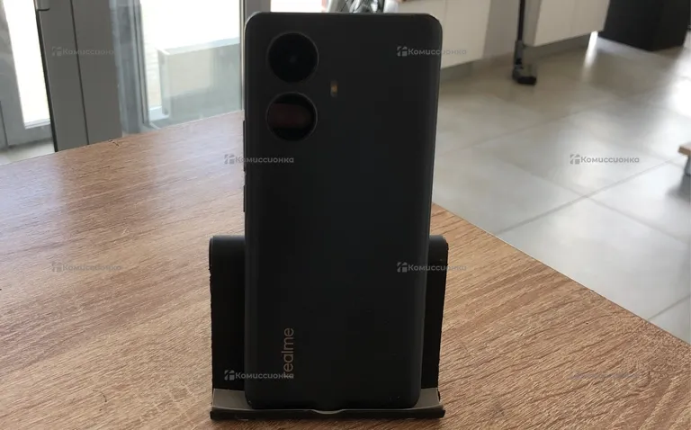 Realme 10 pro + 5G 8/128
