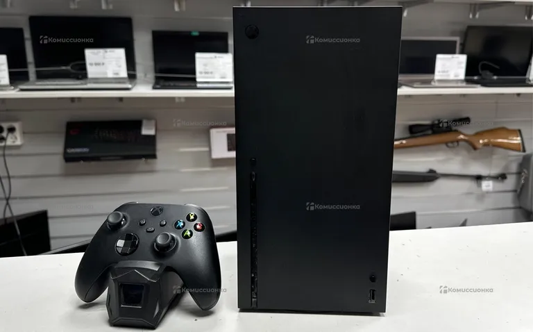 Приставка Xbox Series X 1 TB
