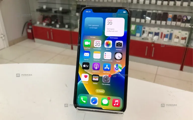 Apple IPhone X 64 ГБ