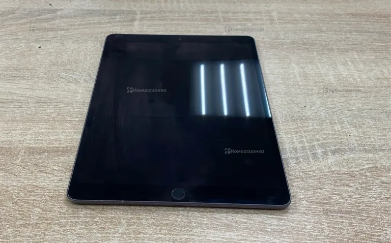 Планшет Apple iPad Air 3-го поколения 64gb