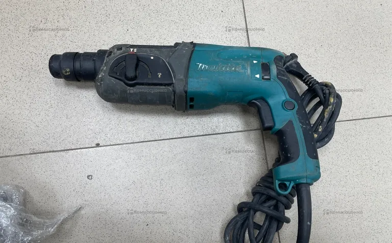 перфоратор Mikita HR2470