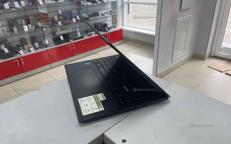 Ноутбук ASUS Vivobook