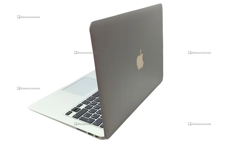 Ноутбук  APPLE MACBOOK MC504RS/A