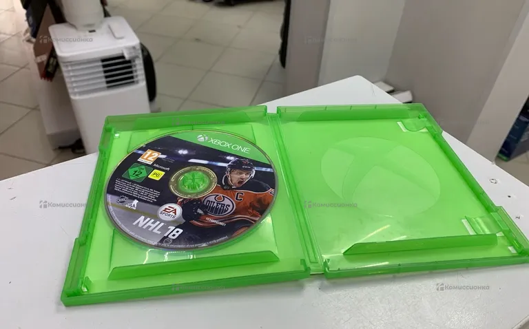 Xbox One игра NHL 18