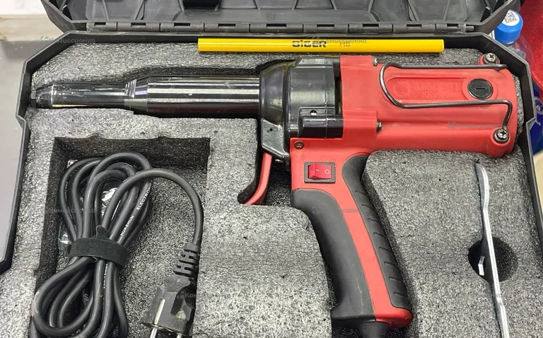 Заклепочник электрический SKytools SK1008