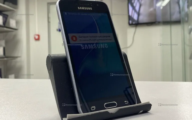 Samsung Galaxy J1 (2016) SM-J120F/DS 1/8 ГБ