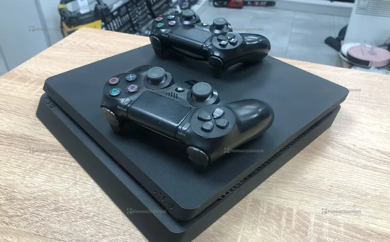 Приставка PlayStation 4 Slim 500Gb