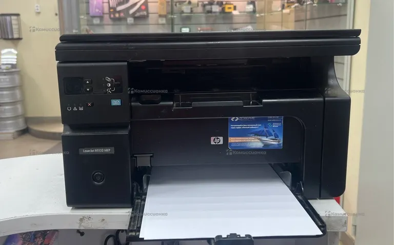 МФУ HP LaserJetPro M1132 MFP