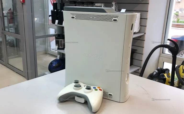 Приставка Xbox 360 500GB