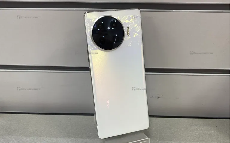 Tecno Spark 20 Pro Plus 8/256