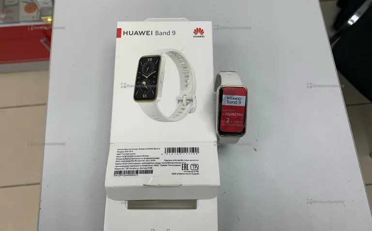 Часы  Huawei band 9