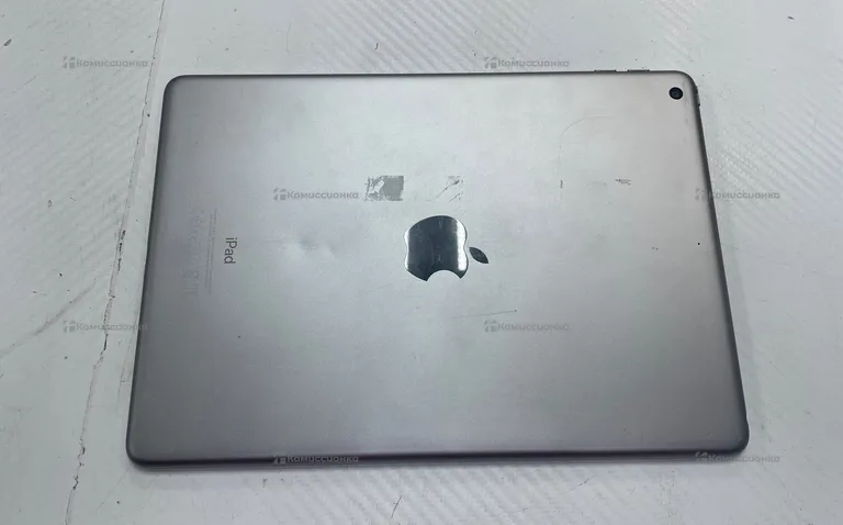 Планшет Apple iPad 5 поколения 32gb WI-Fi